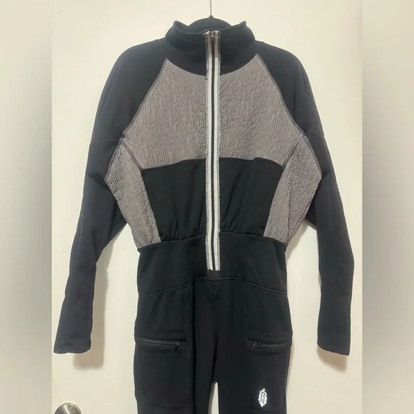 Free People Movement Keepin Cozy One Piece Jumpsuit Romper Size M - Picture 5 of 10